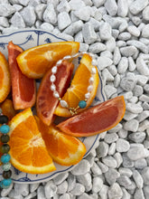 Load image into Gallery viewer, Fresh Water Pearls x Turqouise Bracelet
