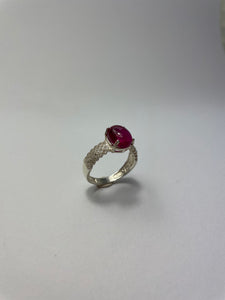 Cabochon Garnet Rosegarden Ring